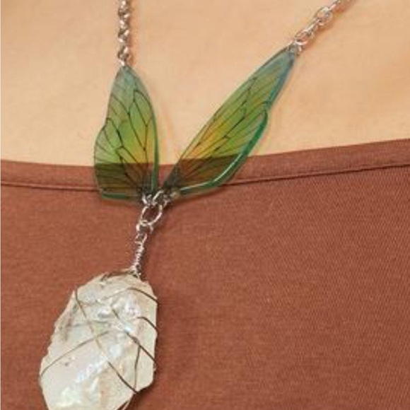 NWT Fairy LUCK Necklace - Picture 5 of 7